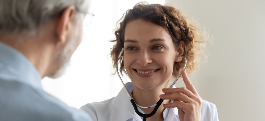 Dès la semaine prochaine, des médecins volontaires proposeront des consultations médicales dans les 151 zones jugées prioritaires. Une mesure concrète pour lutter contre les déserts médicaux et améliorer l’accès aux soins des Français.