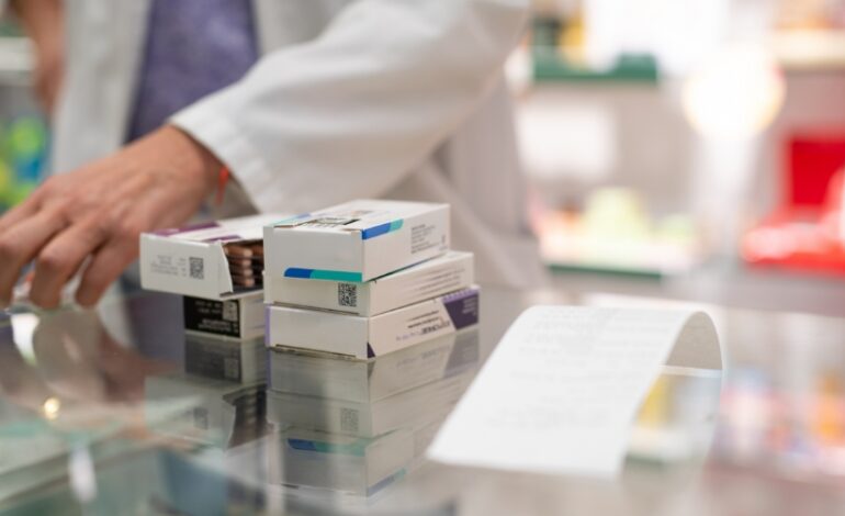 L’association UFC-Que choisir dénonce la flambée du coût des médicaments qui met à mal l’accès aux soins. Elle livre ses préconisations.