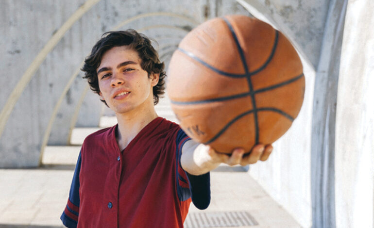Près d'un quart des jeunes français tourne le dos au sport au cours de l’adolescence selon une étude de l'Injep.